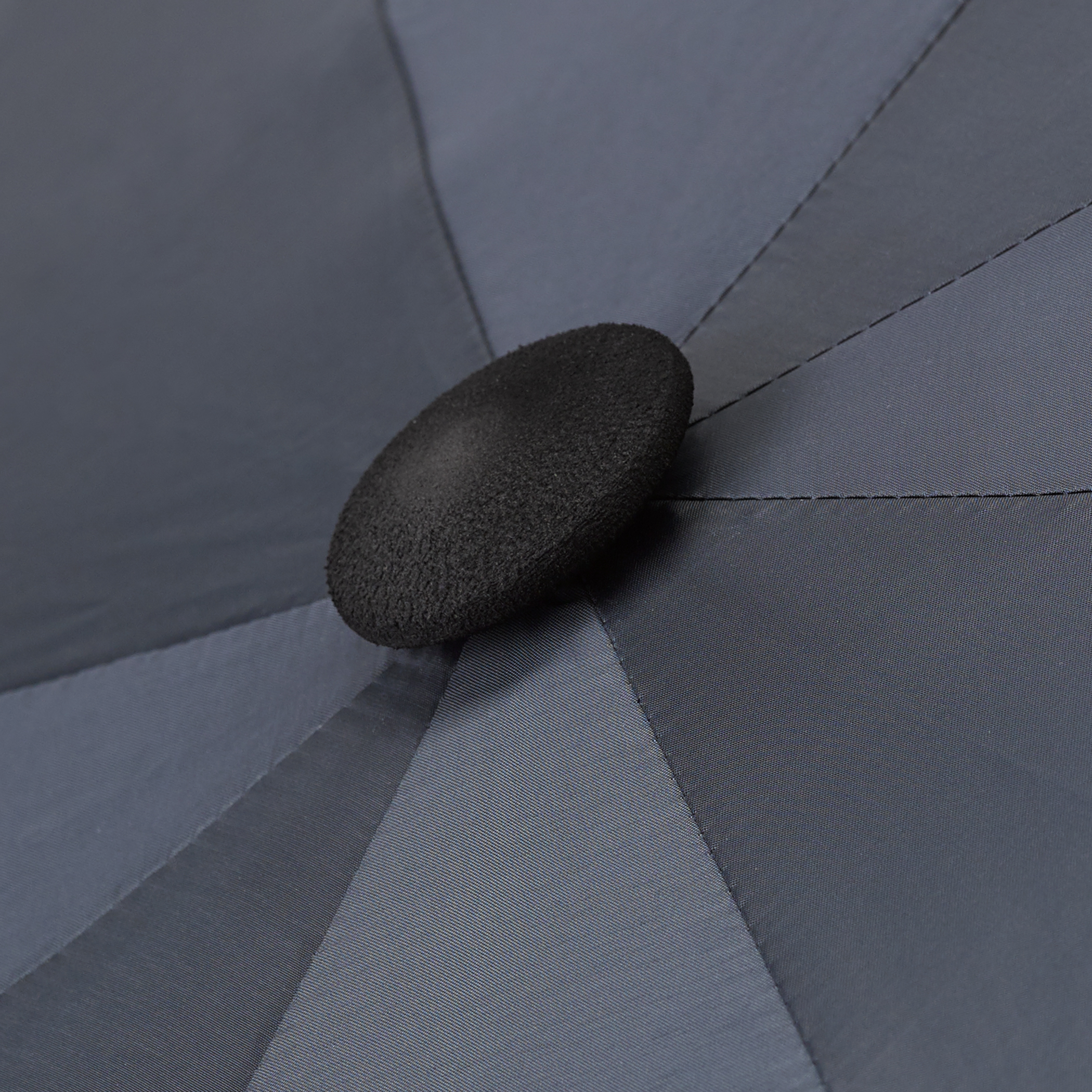 Trekking umbrella light trek ECO, anthracite, pocket umbrella, handle made of wood, automatic, sustainable